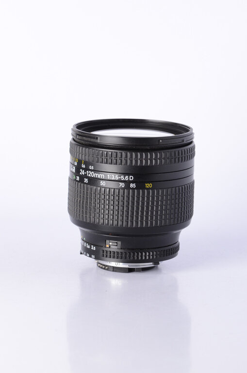 Nikon Nikkor AF 24-120mm f/3.5-5.6 D Zoom Lens for Nikon AI-S Mount