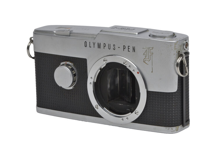 Olympus Olympus Pen F 35mm Half-frame SLR