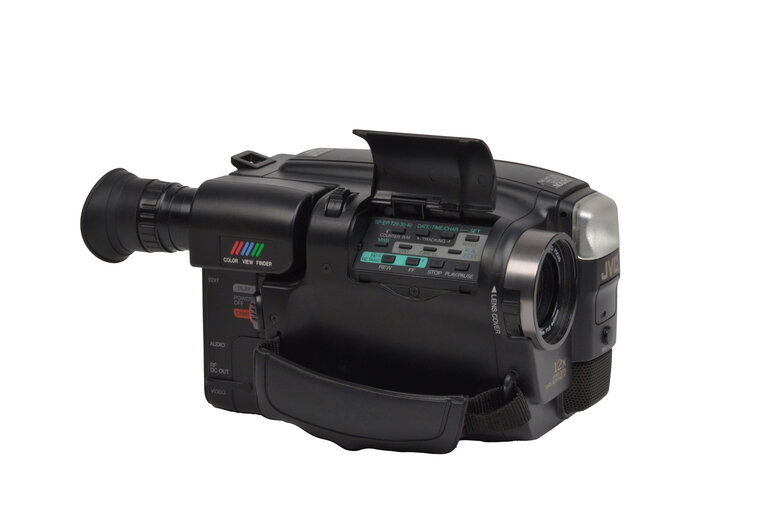 JVC JVC VHS-c Camcorder GR-AX700u 12x Optical Zoom