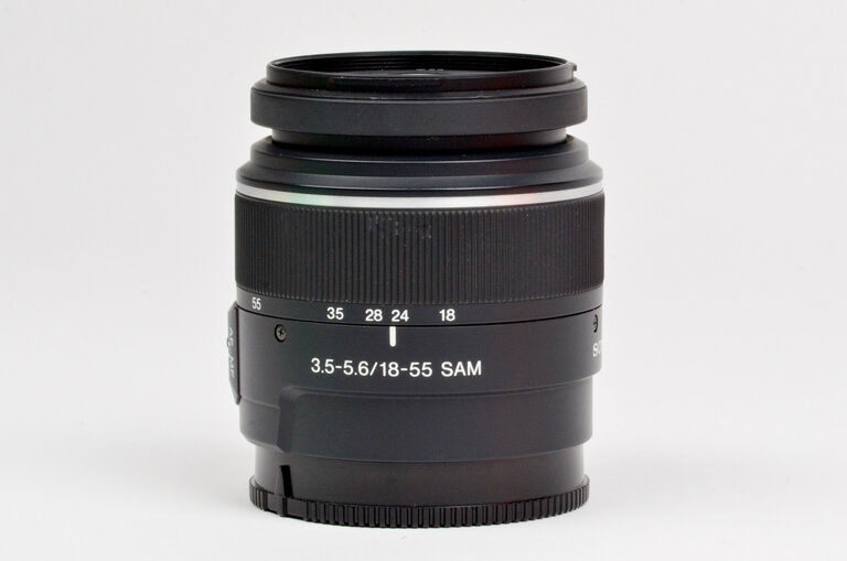 Sony Sony 18-55mm F/3.5-5.6 SAM DSLR lens