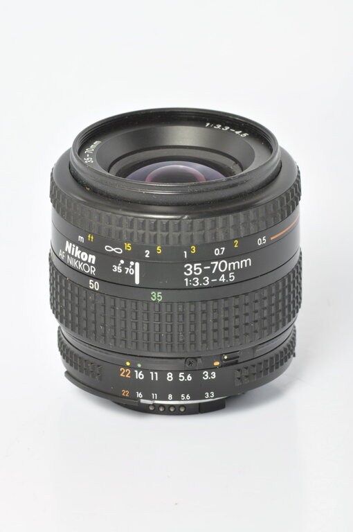 Nikon AF Nikkor 35-70mm f/3.3-4.5 Auto-Focus Zoom Lens for Nikon AF-D Mount