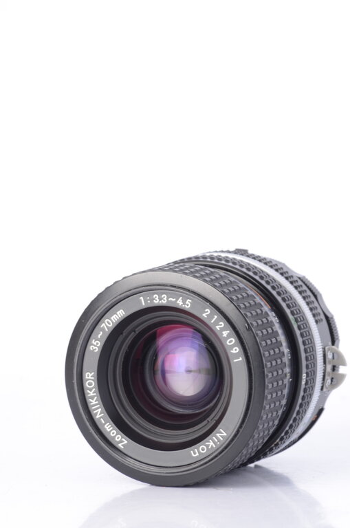 Nikon AF Nikkor 35-70mm f/3.3-4.5 Auto-Focus Zoom Lens for Nikon AF-D Mount