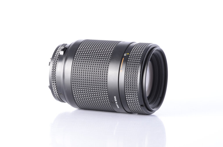 Nikon Nikon 70-210mm f/4-5.6  Nikkor Zoom Lens