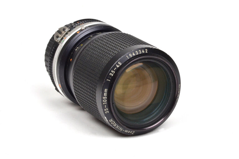Nikon Nikon Zoom-Nikkor 35-105mm f/3.5-4.5 AIs