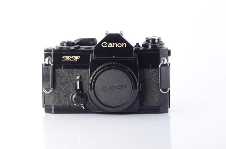 Canon Canon EF 35mm Film Camera Body Black