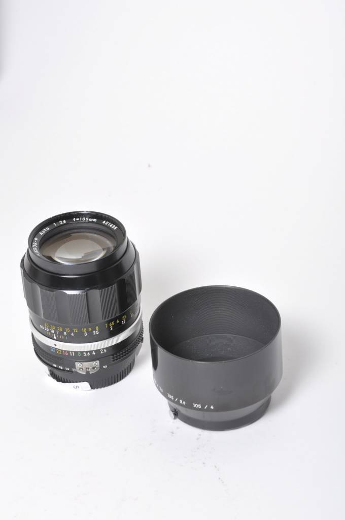 Nikon Portrait lens 105mm f2.5 full frame or APS-c - LeZot Nikon Portrait lens 105mm f2.5 full frame or APS-c - LeZot