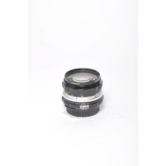 Nikon Nikon Nikkor -H 28mm F/3.5 AI'd