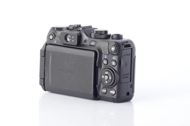 Canon Canon G12 | Premium Lens Digital Camera 10 MP