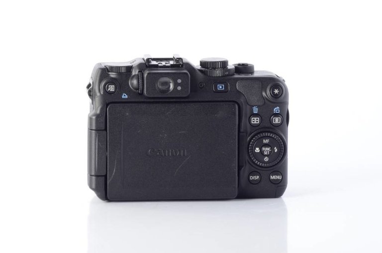 Canon Canon G12 | Premium Lens Digital Camera 10 MP