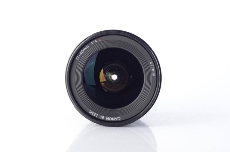 Canon Canon 17-40mm F/4 L Wide Angle Zoom Lens