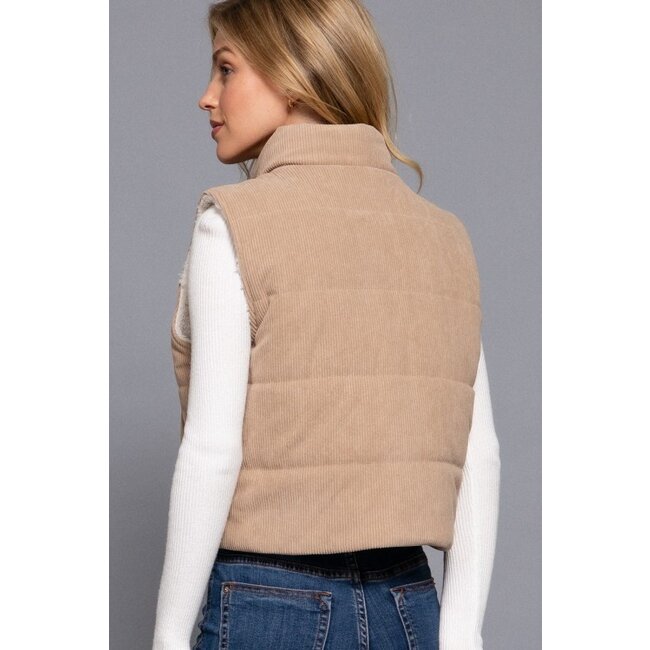 Willa Vest