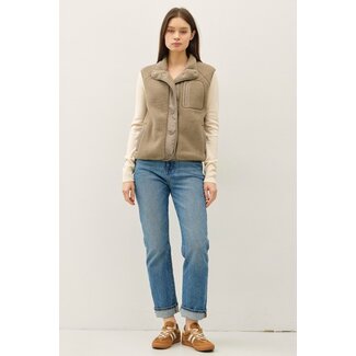 Avery Vest