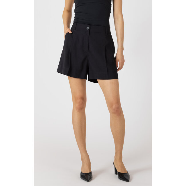 Stella Shorts