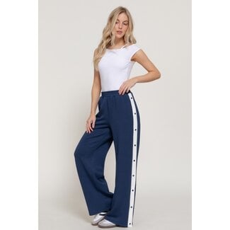 Queen of Hearts Pants