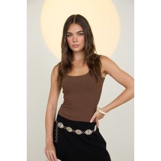 Stud Basic Tank