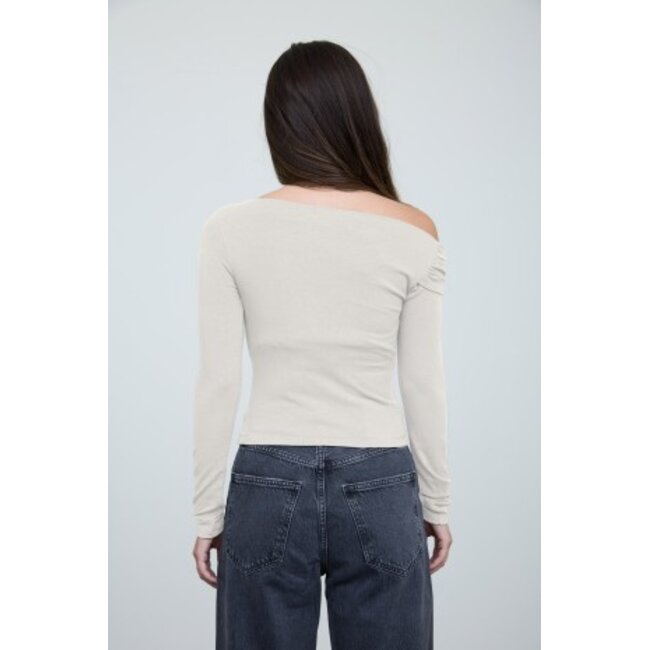 Zoe Longsleeve