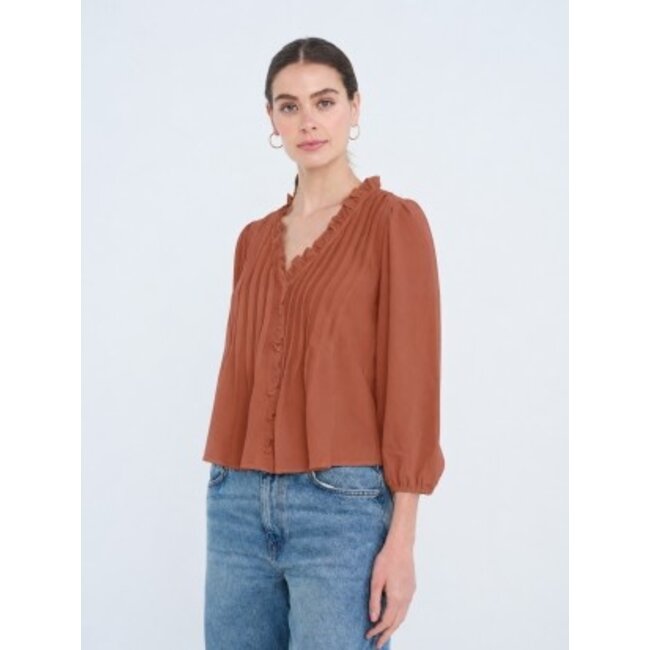 Beau Blouse