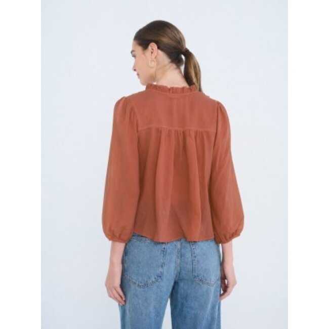 Beau Blouse