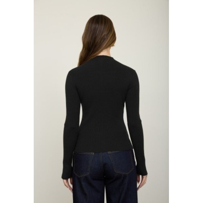 Larissa Button Top