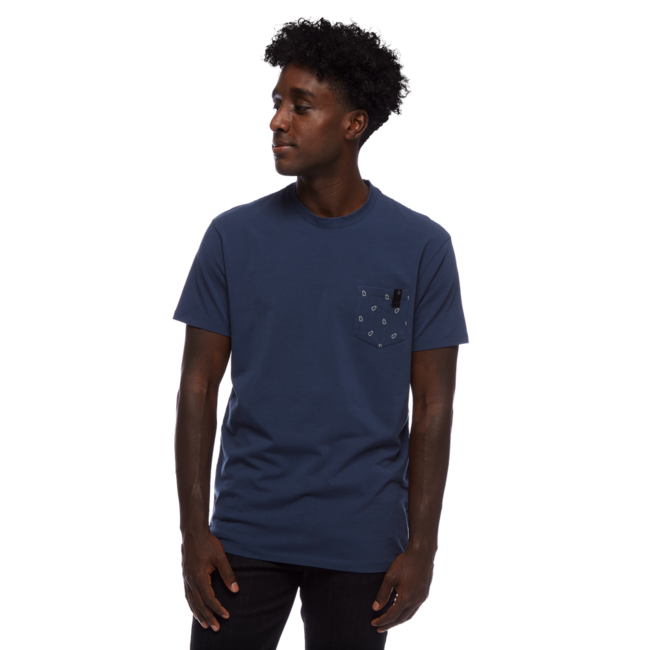 Black Diamond Men's Pocket Square Tee