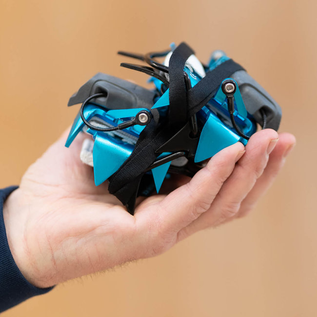 Blue Ice Harfang Crampon