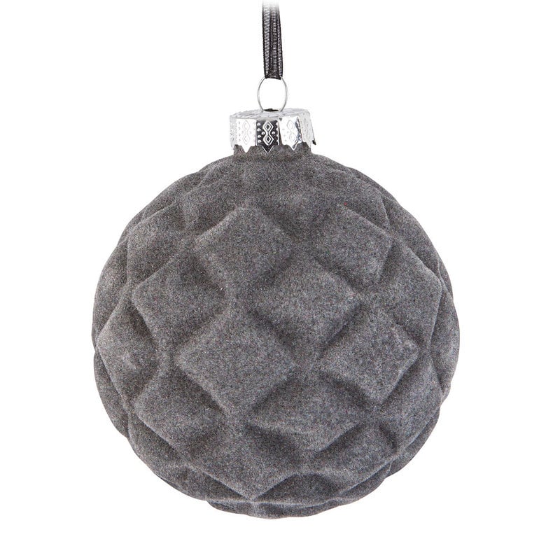 Quilted Ball Ornament B9