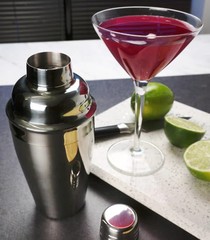 Products tagged with cocktail shaker