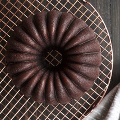 Products tagged with bundt cake