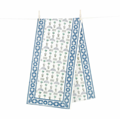 Tablecloths & Runners
