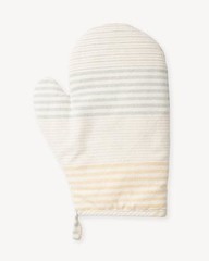 Products tagged with oven mitts