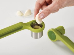 Graters, Peelers & Mincers
