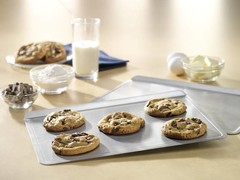Cookie Sheets, Baking Sheets & Cooling Racks