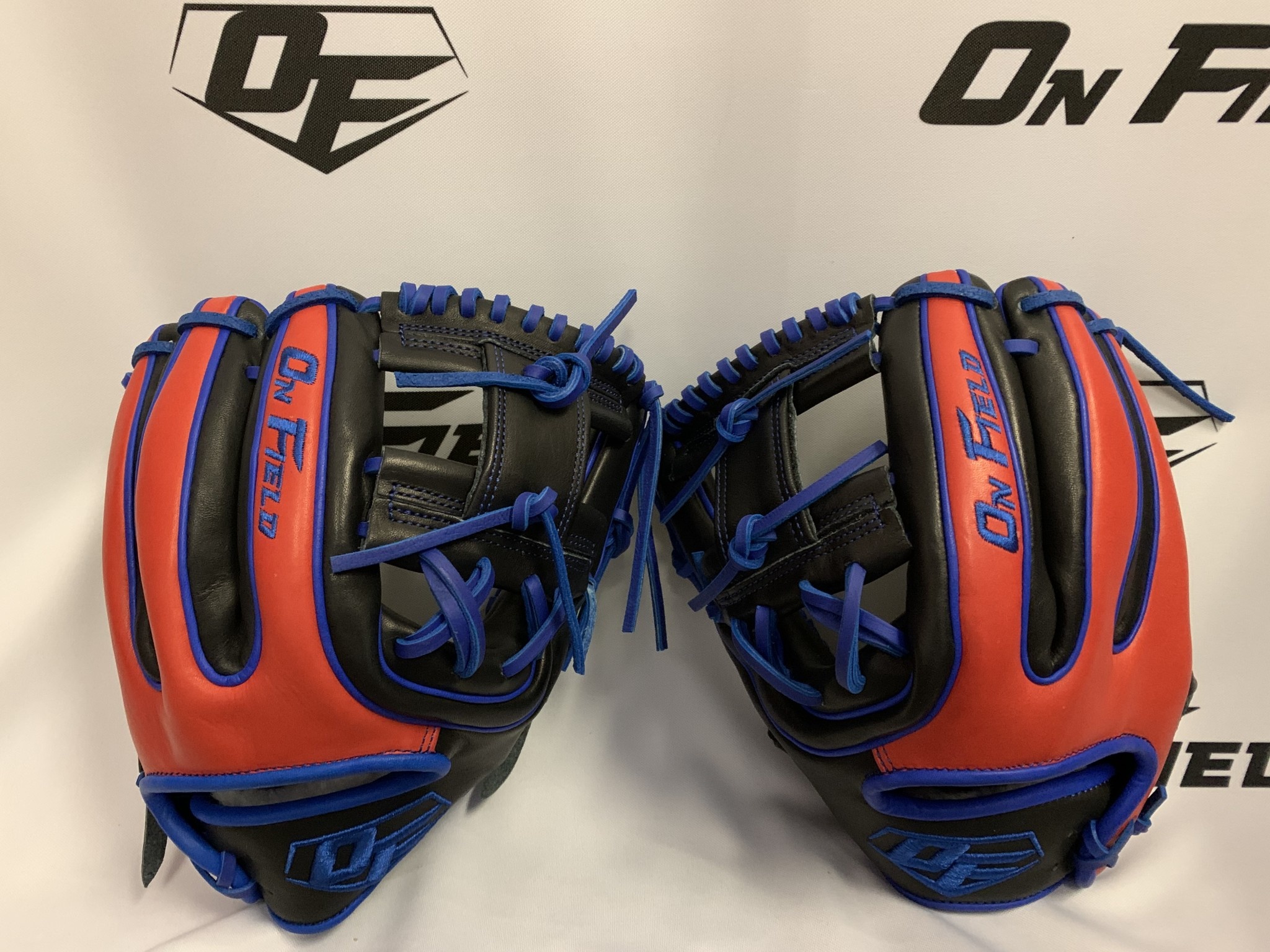 On Field Pro Series American kip 11,5'' black/royal/red