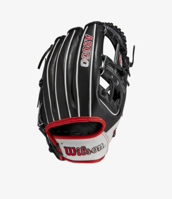 Wilson 2023 A2000® 1975 11.75” infield baseball glove RHT