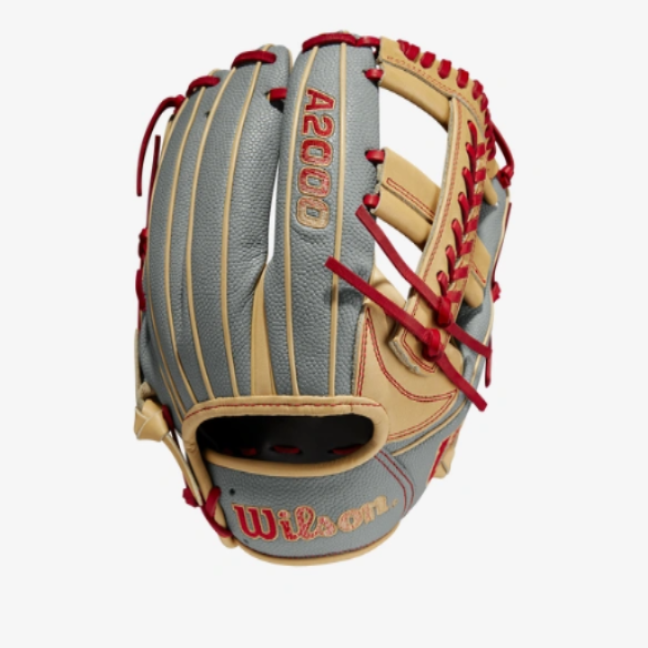 Wilson 2023 A2000® 1785SS 11.75” infield baseball glove RHT