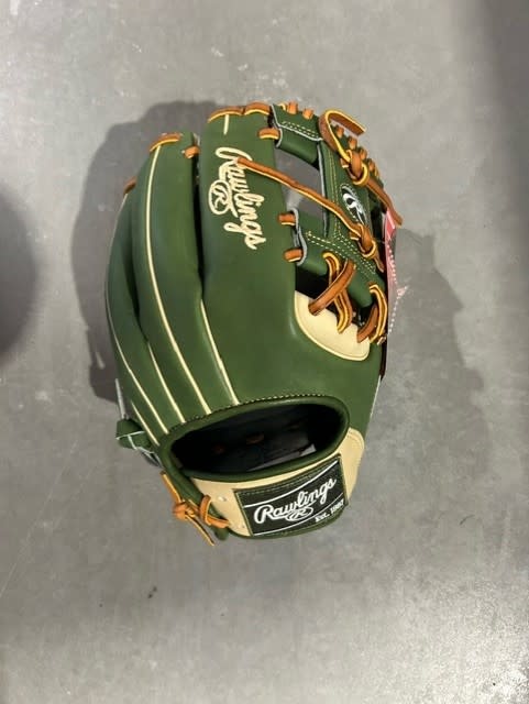 Rawlings DECEMBER 2023 Glove of the Month PRO2175-2CMG 11.75'' RHT