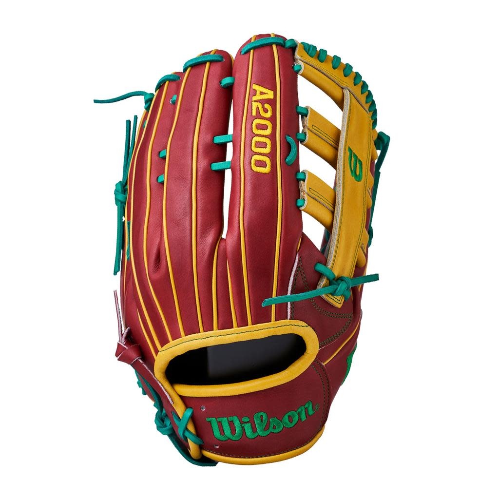 Wilson 2024 A2000 Slowpitch Brick red-Yellow 13'' RHT