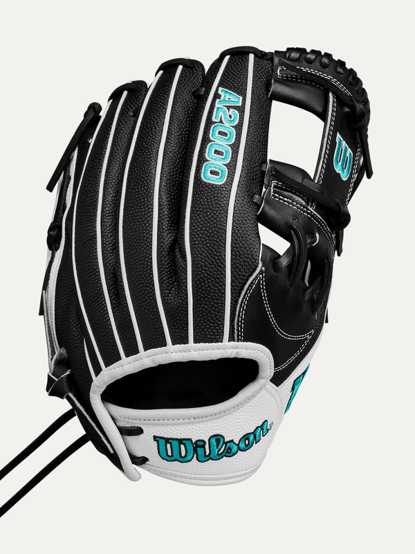 Wilson 2024 Fastpitch Classics Series A2000 H12SS 12” Infield Fastpitch Glove RHT