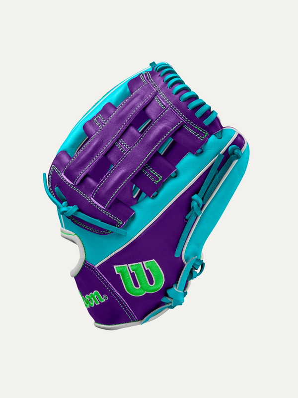 Wilson Wilson Winter A2000® DW5 12” Infield Baseball Glove RHT