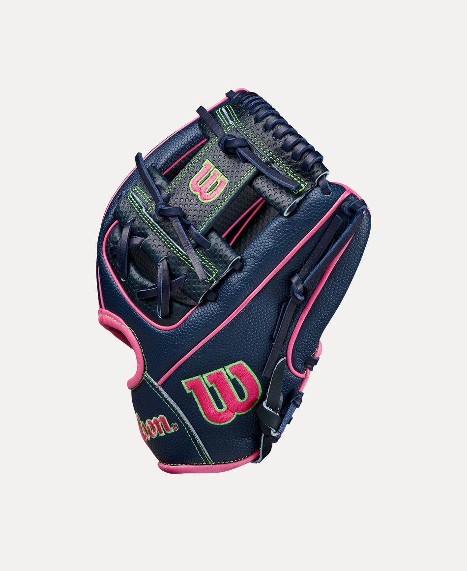 Wilson Spring 2025 A2000® SCDP15SS 11.5” Infield Baseball Glove RHT