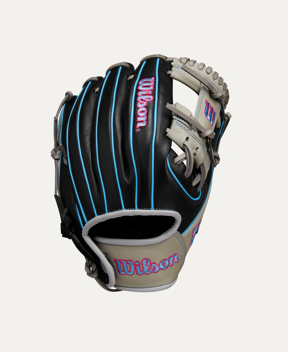 Wilson A1000® DP15 11.5” Infield Baseball Glove