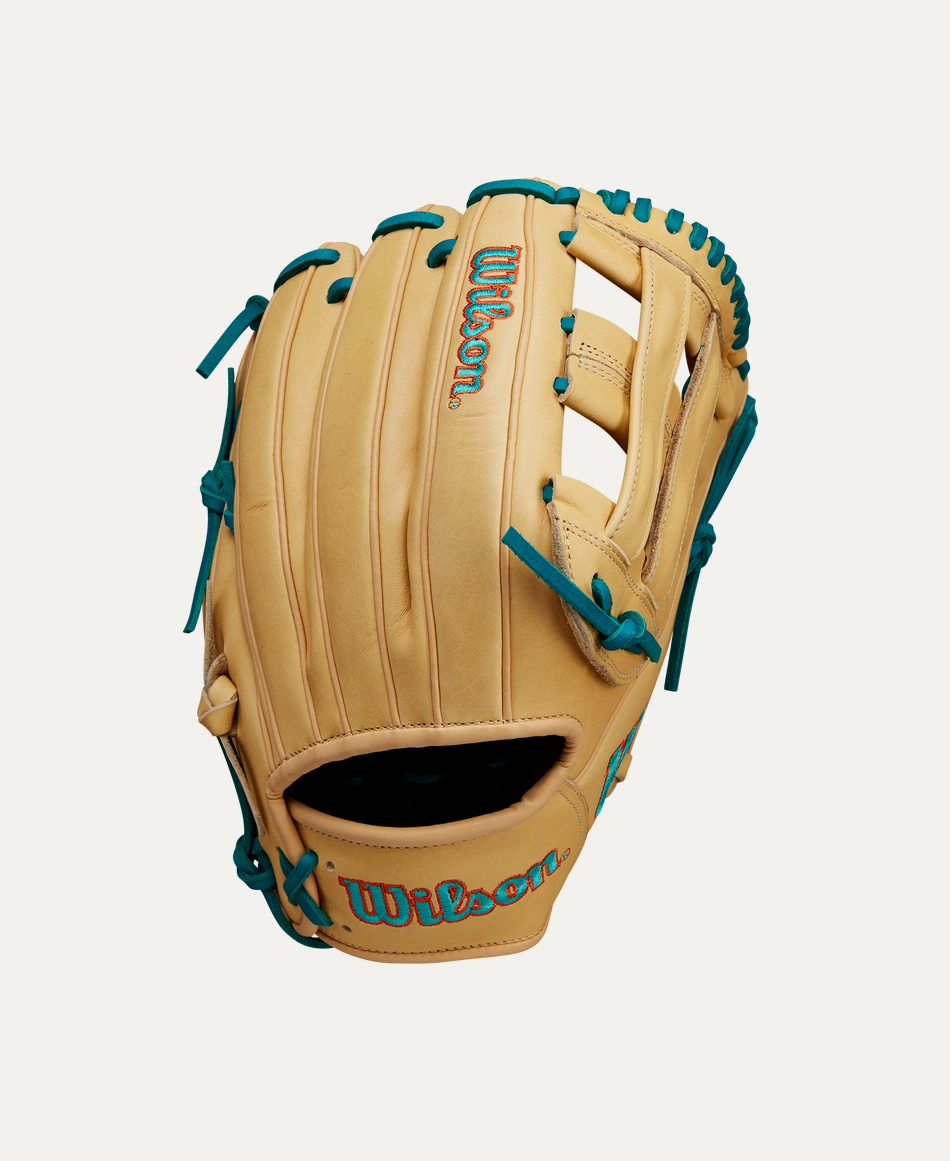 Wilson A1000® DW5 12” Infield Baseball Glove