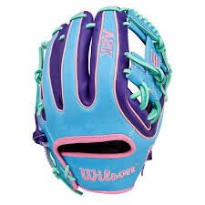 Wilson A2K OCTOBER 2025 GOTM 1720 WBW104220115 11,5’’ RHT
