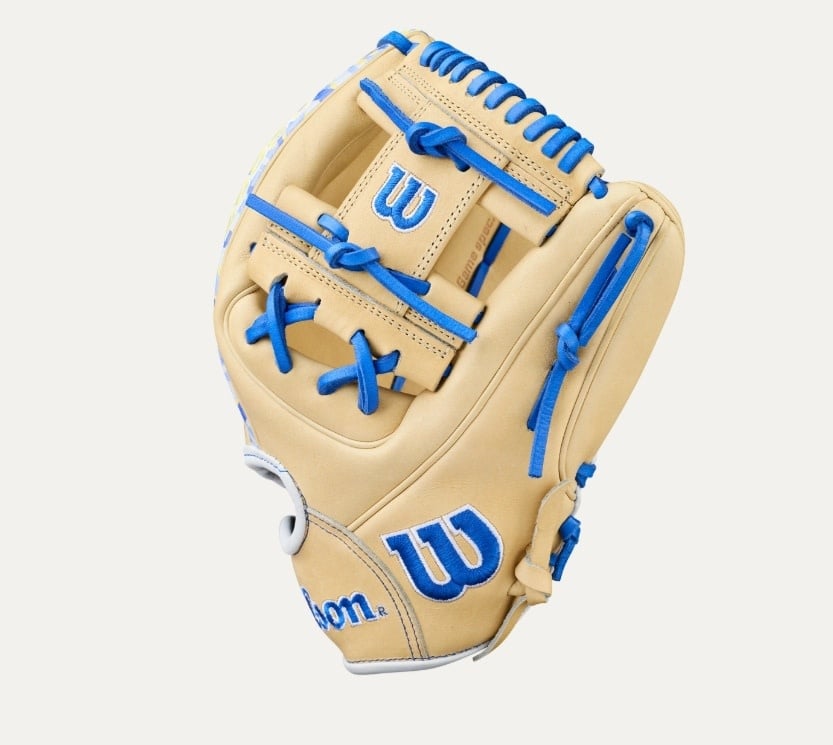 Wilson Winter 2025 Bobby Witt Jr. A2000® BWJ7 GM 11.75” Infield Baseball Glove RHT