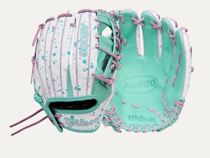 Wilson Winter 2026 A2000® FP75SS 11.75” Infield Fastpitch Softball Glove RHT