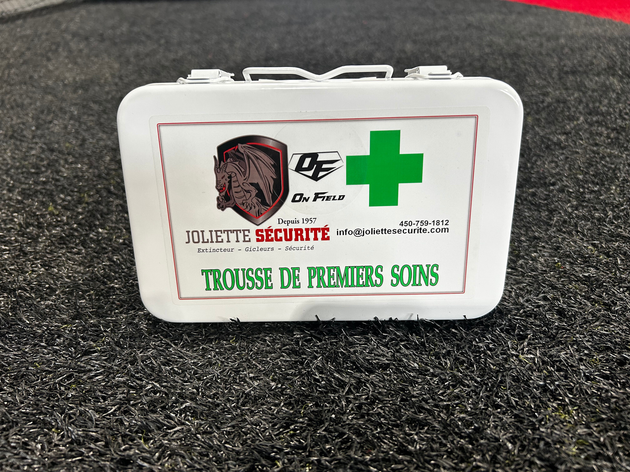 On Field sport - Deluxe first aid kit - Kit de premier soins