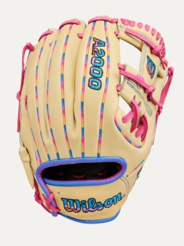 Wilson Wilson 2026 Love the Moment™ A2000® 1786 11.5” Infield Baseball Glove
