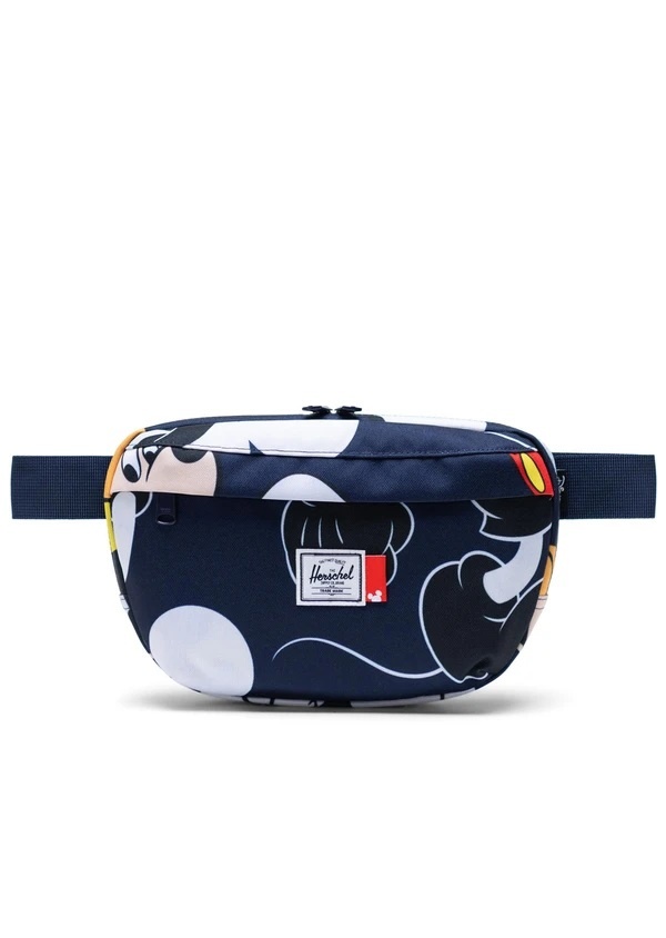 nineteen hip pack herschel