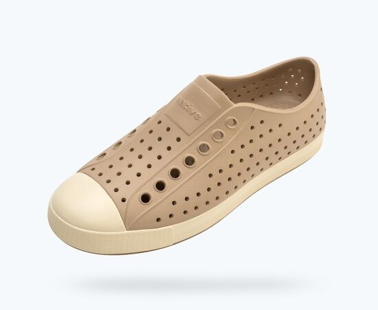 Native Shoes Native Jefferson Adult Sugarlite Shoes - FlaxTan/Bone