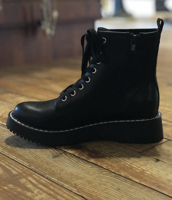 Madden Girl Madden Kurrt Lace-Up Combat Boots Black
